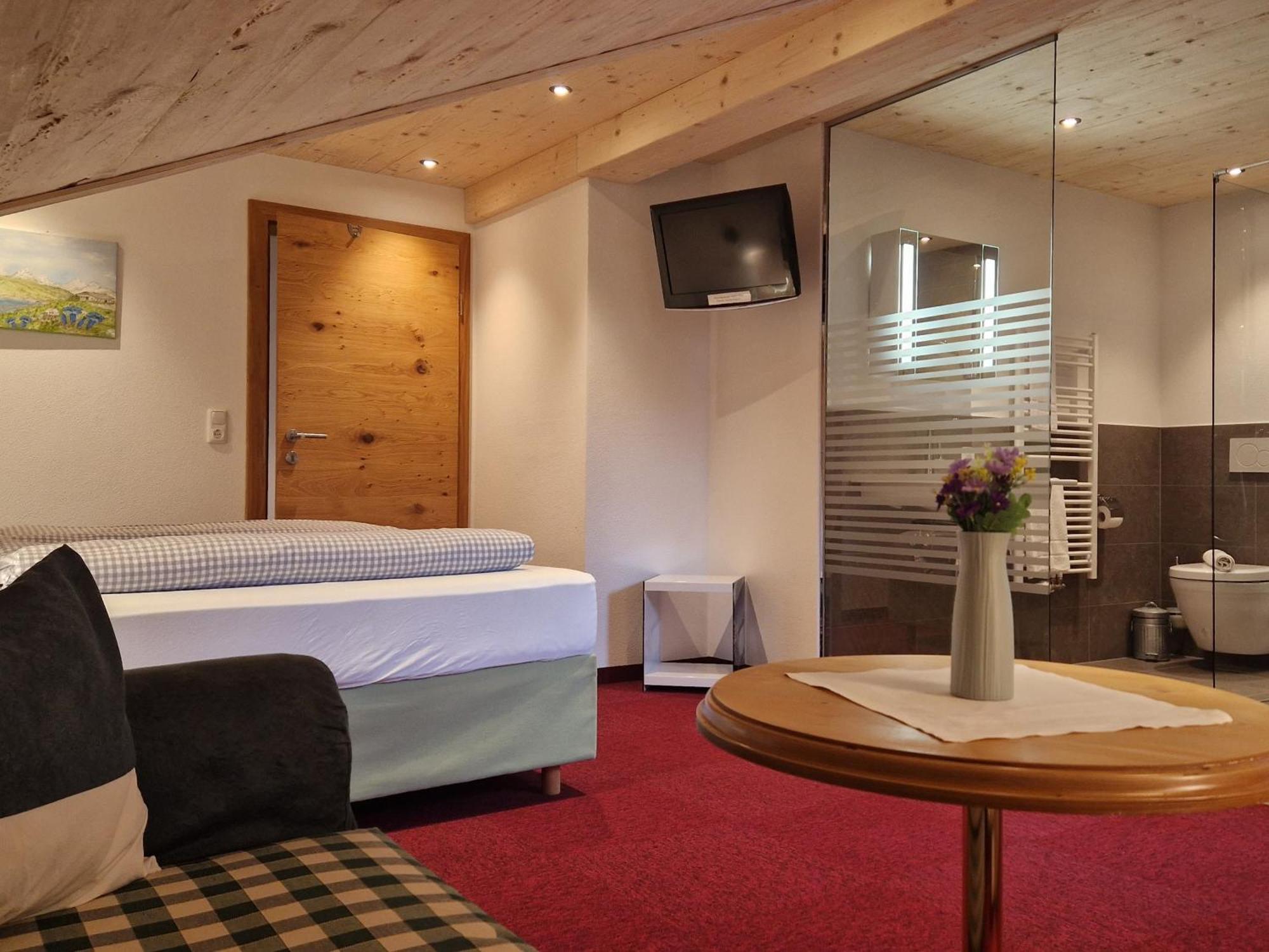 Pension Bergheim Tannheim Room photo